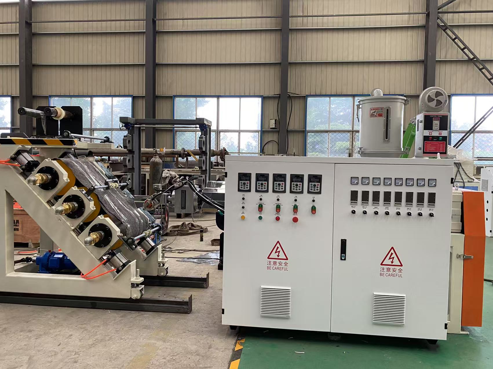 QINGDAO EASTSTAR доставя усъвършенствана производствена линия TPE Waterstop в Индия